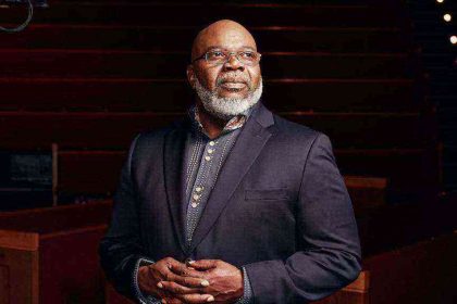 Bishop Td Jakes 03