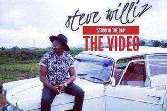 Steve Willis Stood In D Gap