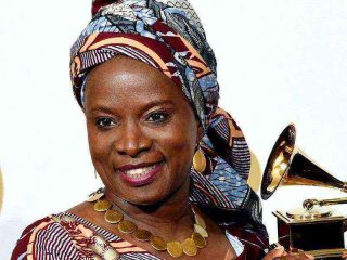 Kidjo Angelique 1